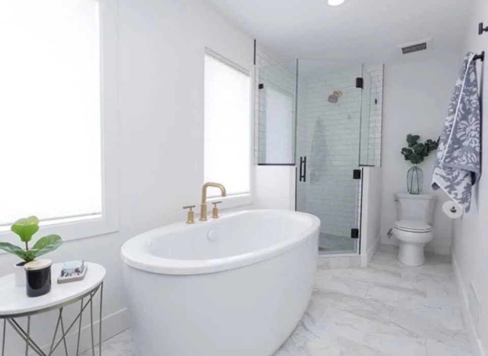 Bathroom remodel Cleveland Ohio – before